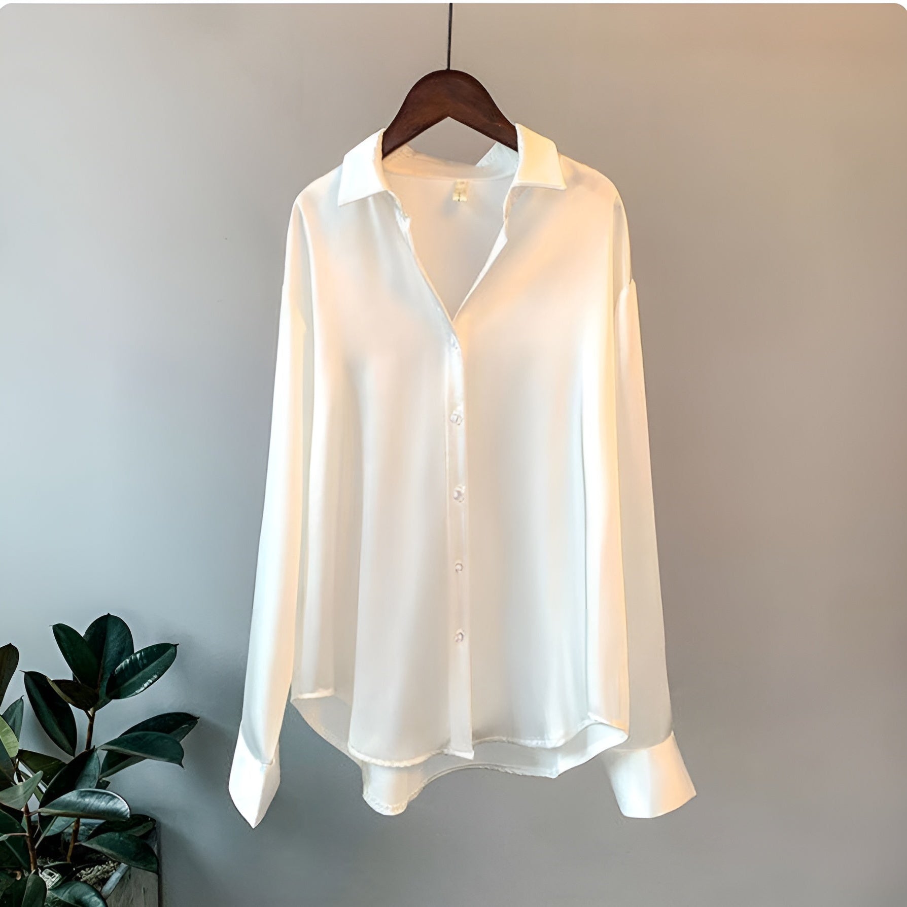 Matilda™ | Skjorta i satin | 50% rabat